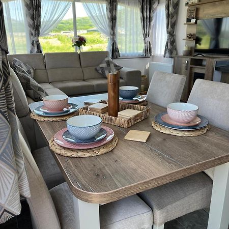 Visma Caravan Llanddwywe 외부 사진