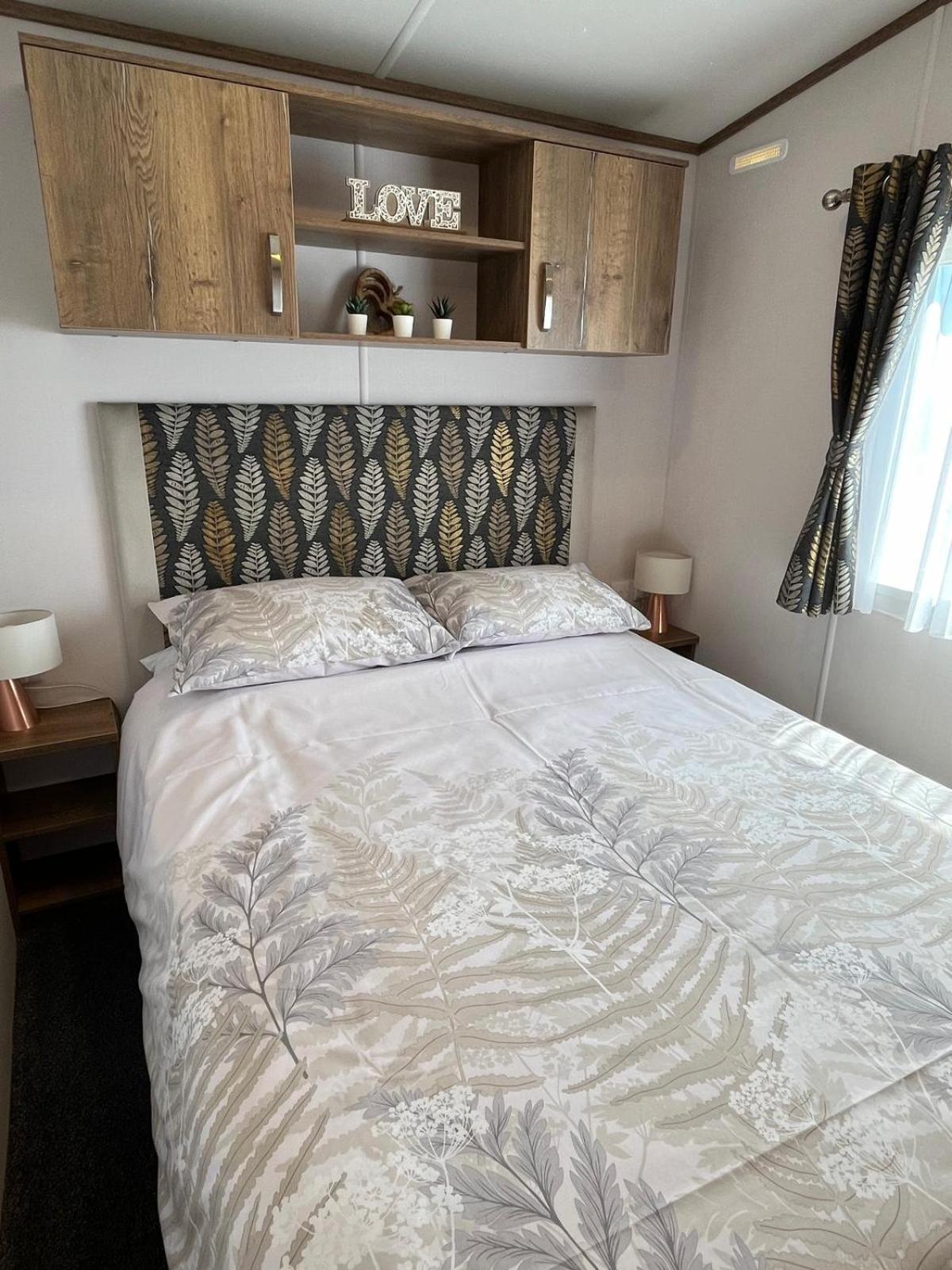 Visma Caravan Llanddwywe 외부 사진