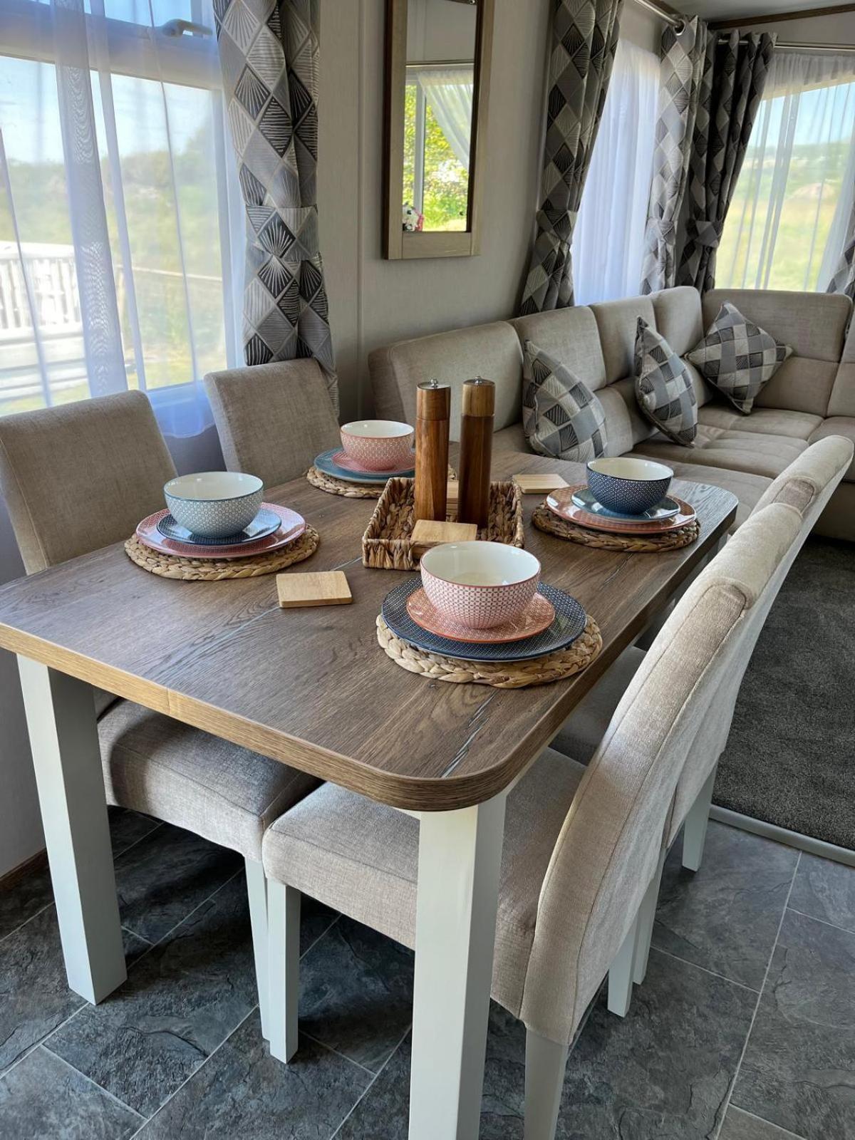 Visma Caravan Llanddwywe 외부 사진