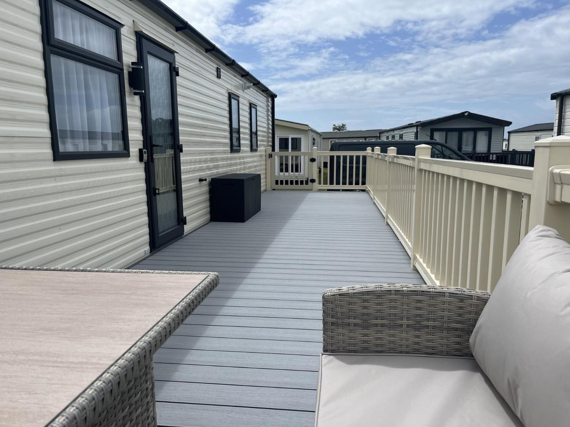 Visma Caravan Llanddwywe 외부 사진